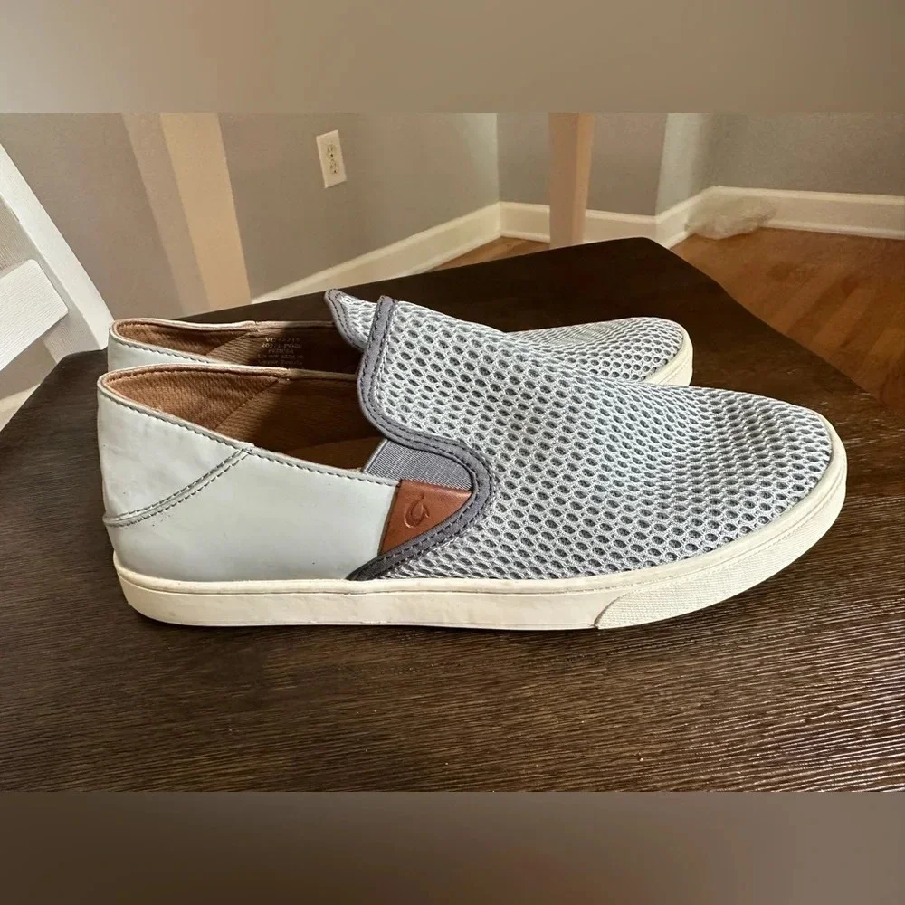 OluKai pehuea loafers